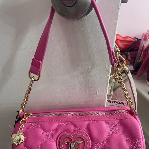 Juicy Couture Pink Heart Clutch - Picture 2 of 3